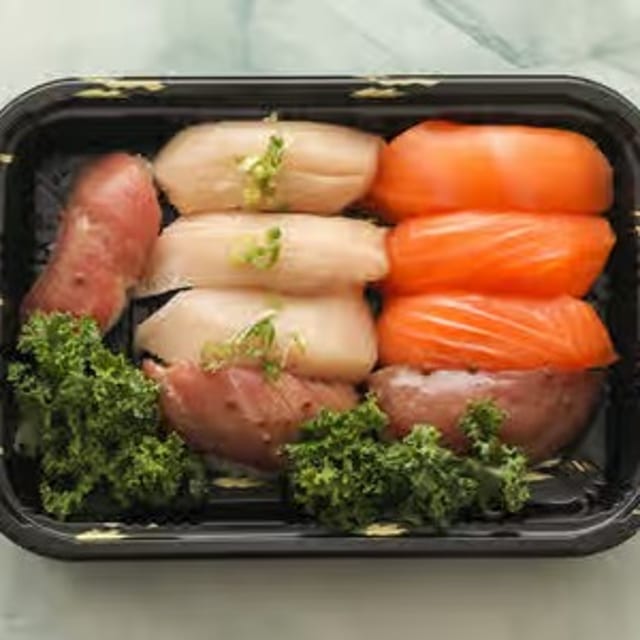 Tri Color Sushi.